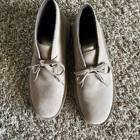 Clarks Shoes | Clarks Original Womens 10 Desert Ankle Boots Tan Canvas Chukka Boot Extra Light | Color: Tan | Size: 10 | Abbielpickett's Closet